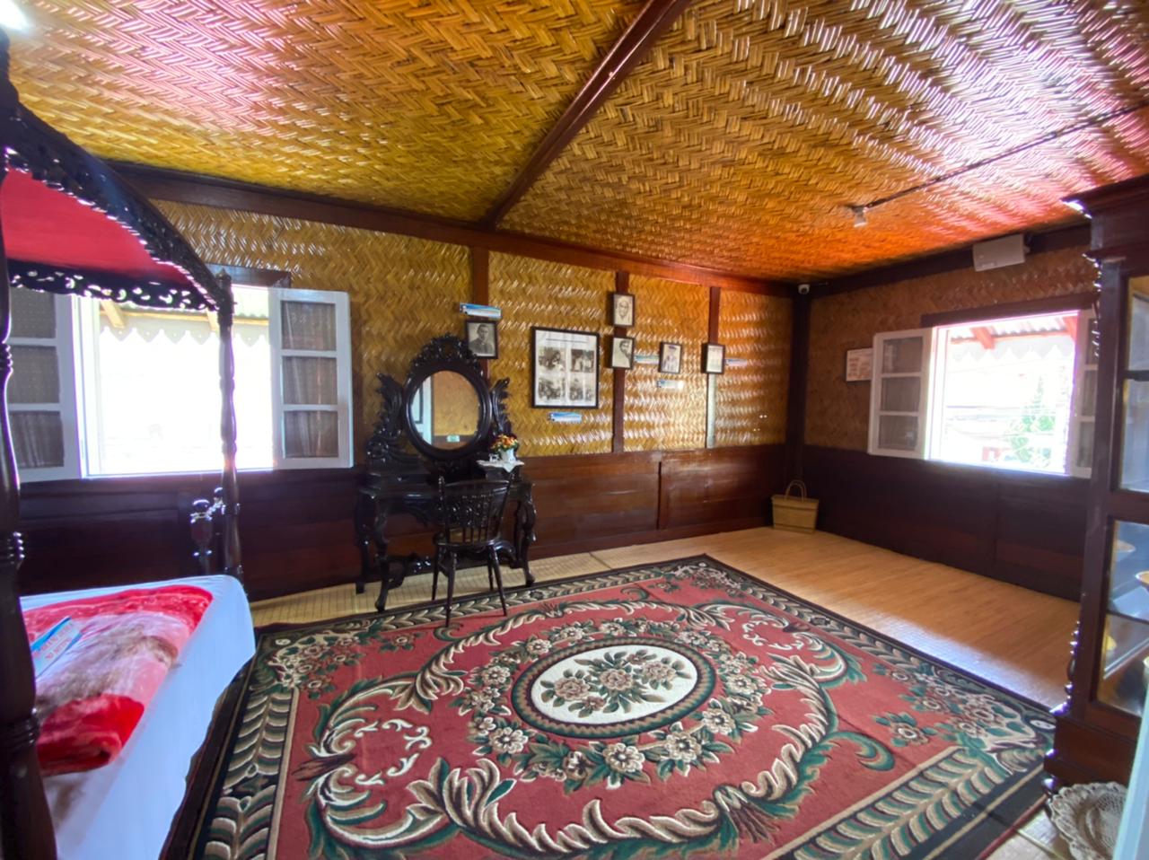 Memori di Rumah Kelahiran Bung Hatta, Aura Bapak Bangsa di Kamar Kelahirannya