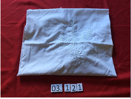 Sarung Bantal Guling