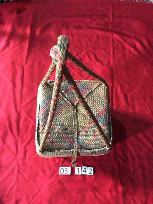 Tas Anyaman Pandan