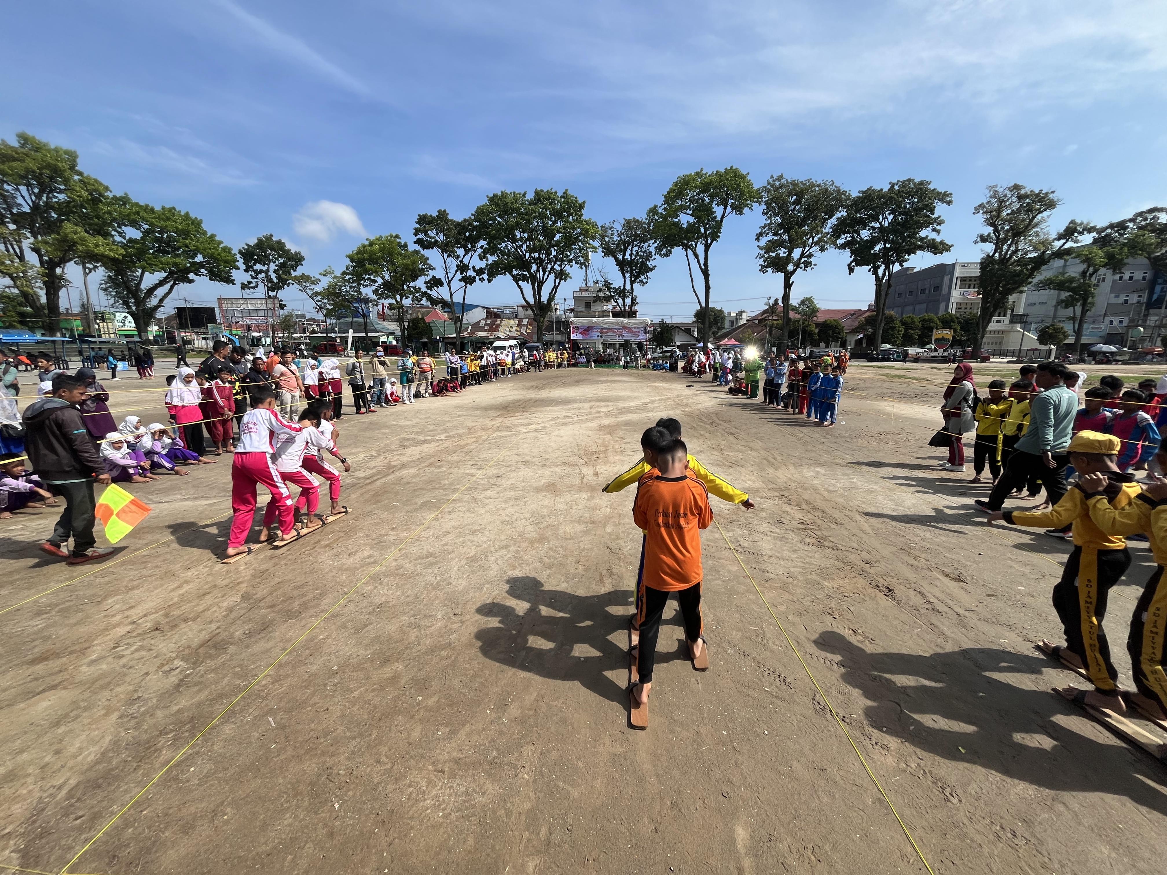 Lomba Permainan Anak Tradisional