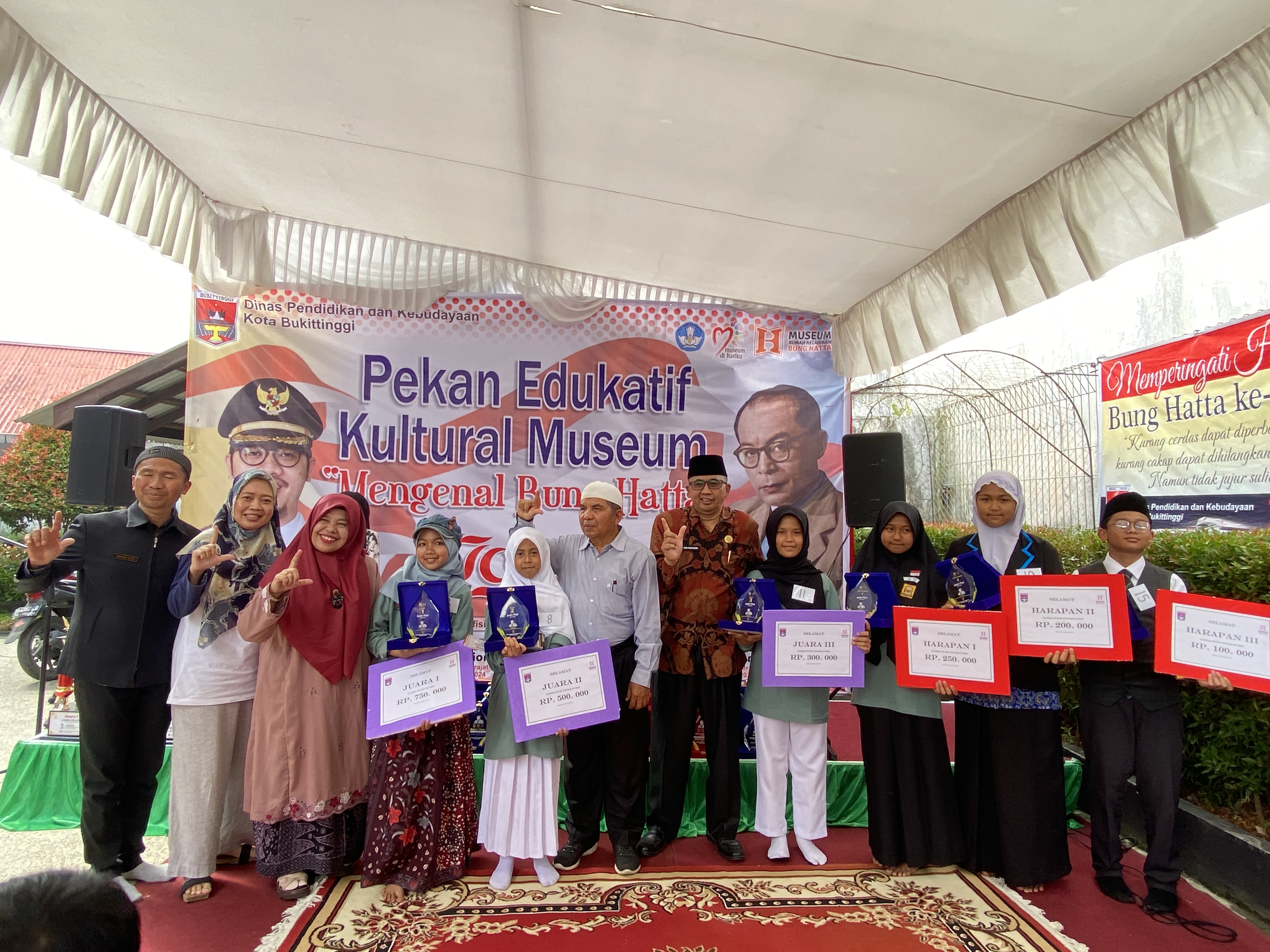 Pemenang Lomba Puisi